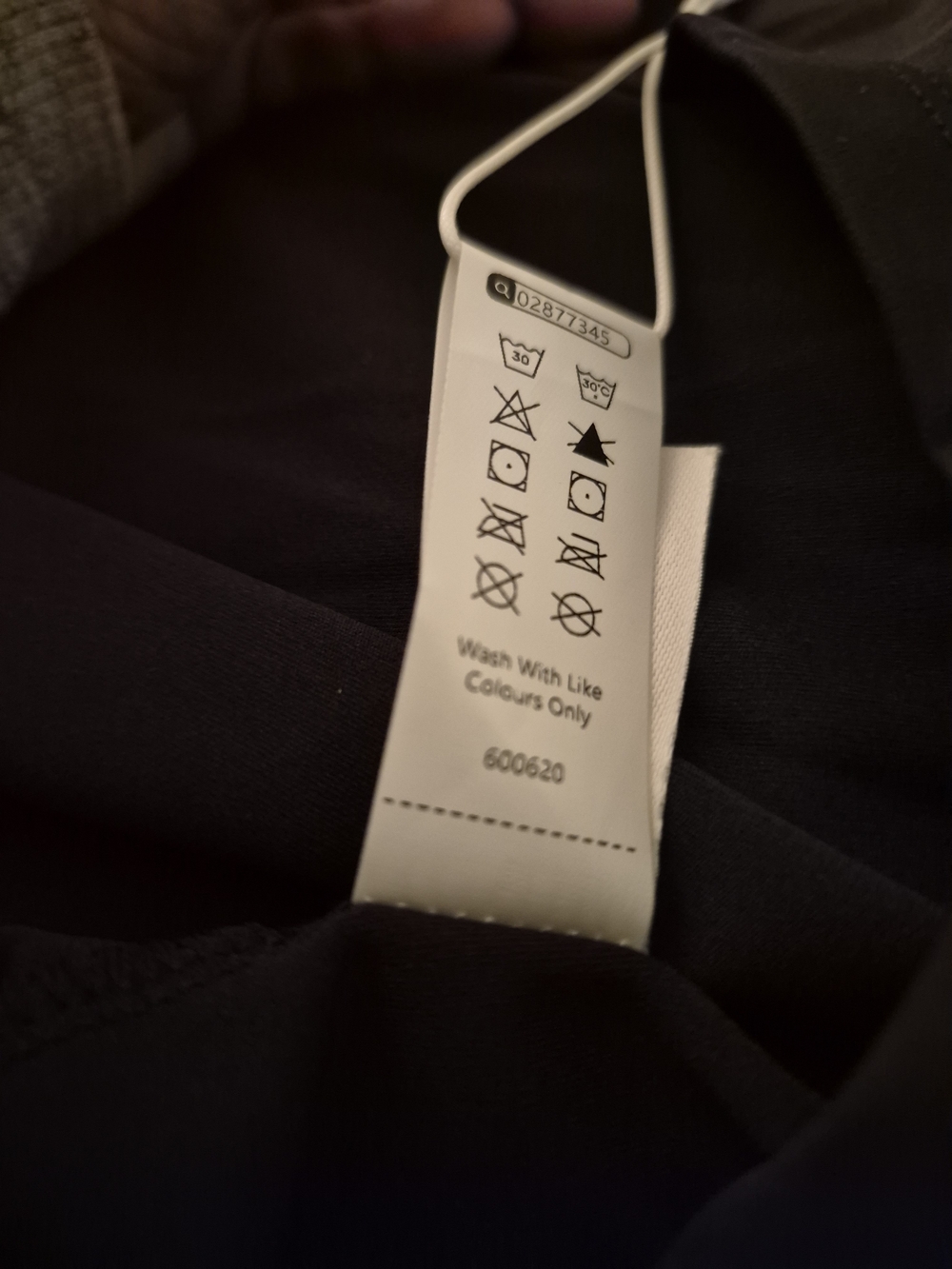 ✨️ Halara Black Ruched Maxi Dress NWT XS Quiet Luxury Flowy Elegant ✨️ - Picture 4 of 5